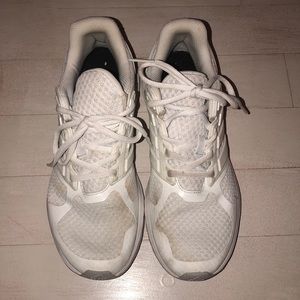 White Adidas Cloudfoam Tennis Shoes